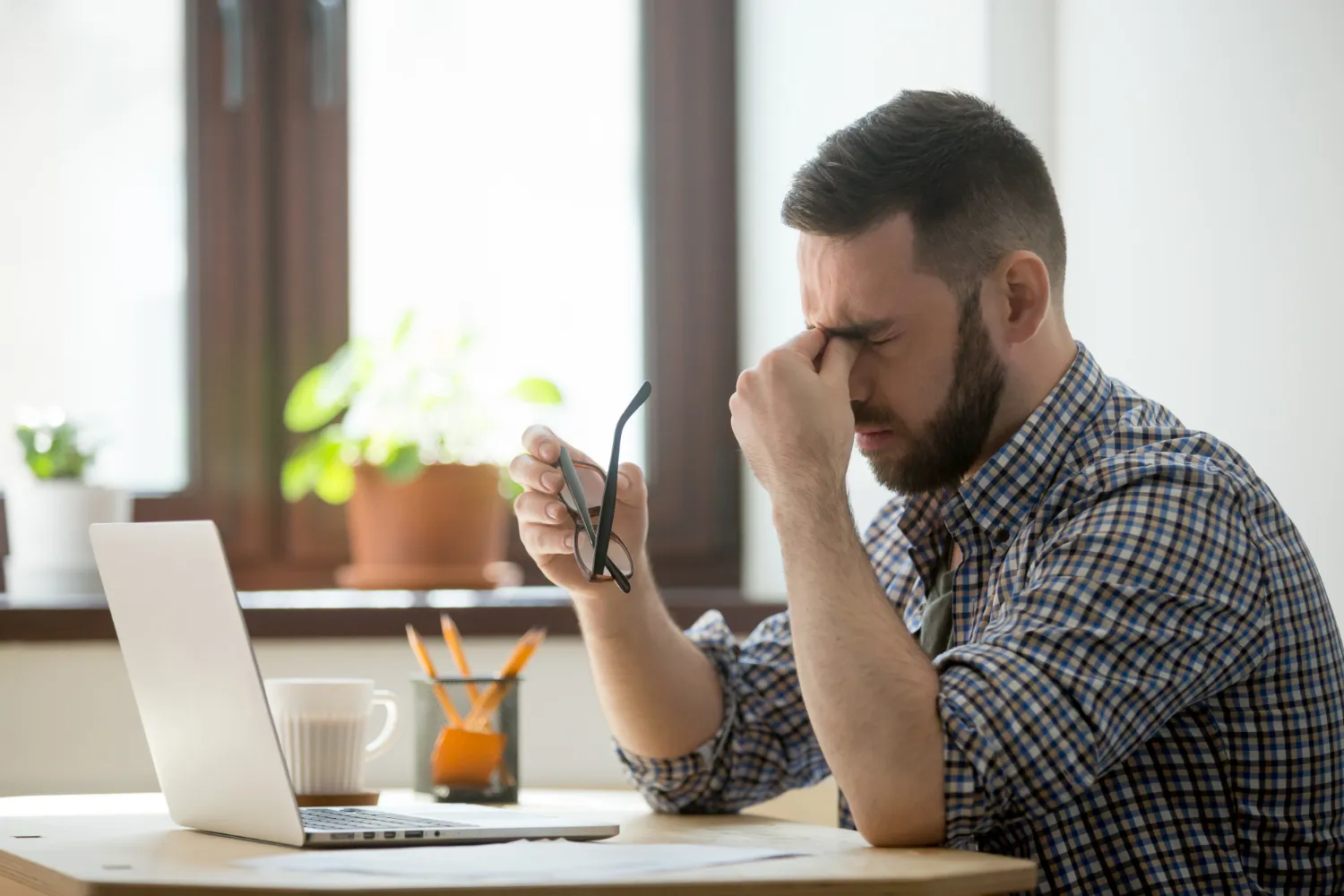 Natural Headache Relief Through Chiropractic Adjustments